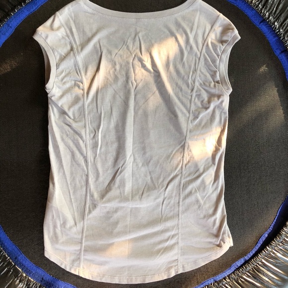 Patagonia Short-Sleeved Tee Shirt - Picture 5 of 8